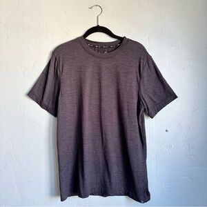 GAIAM Men’s Charcoal Gray Short Sleeve Activewear Gym Yoga Tee Size Medium EUC‎